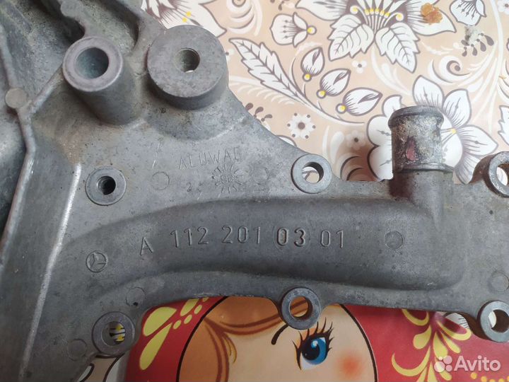 Помпа двигателя Mersedes