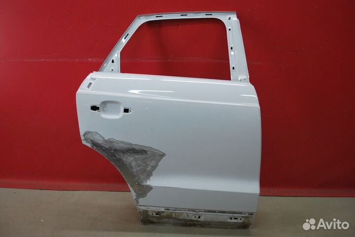 Дверь задняя правая Audi Q3