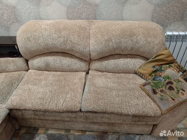 Угловой диван