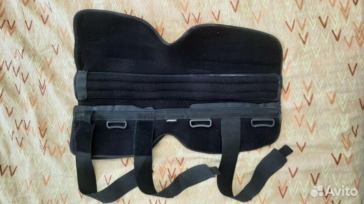 Иммобилизирующий ортез на коленный сустав (тутор)