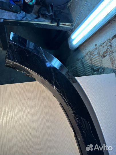 Расширитель задний правый Mercedes Gl Gls X166