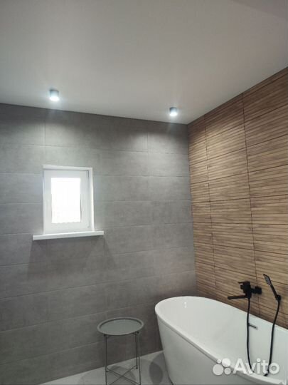 Натяжные потолки,слив воды,ремонт потолков