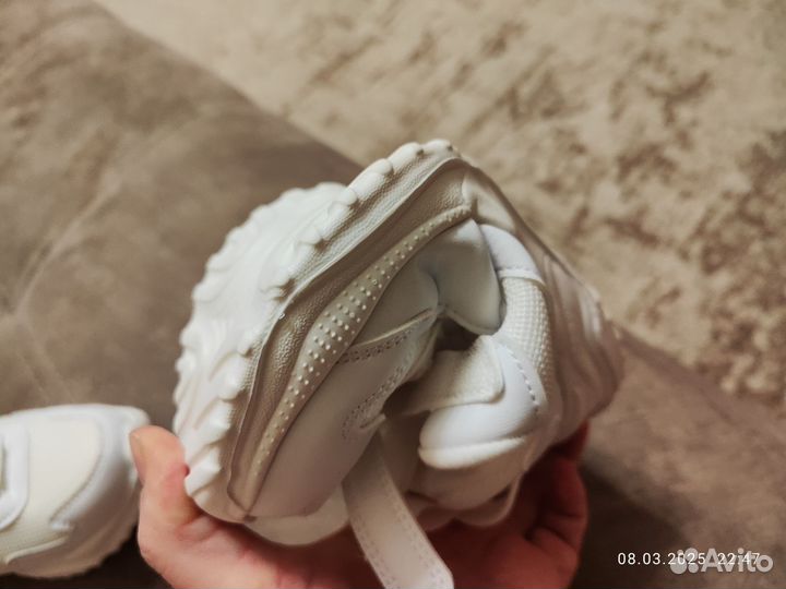 Кроссовки на девочку 31 размер