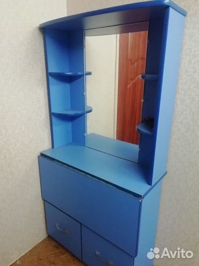 Стол для школьника