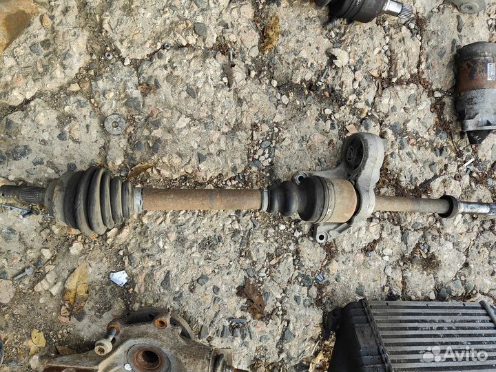 Peugeot 307 полуось правая