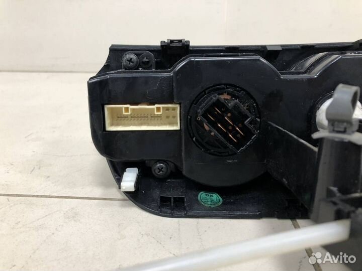 Блок управления отопителем Kia Rio 3 UB 2011-2017