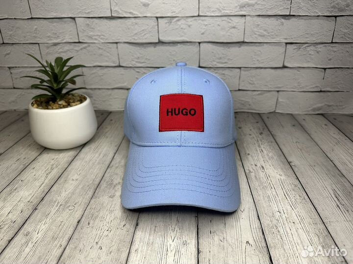 Бейсболка женская hugo boss
