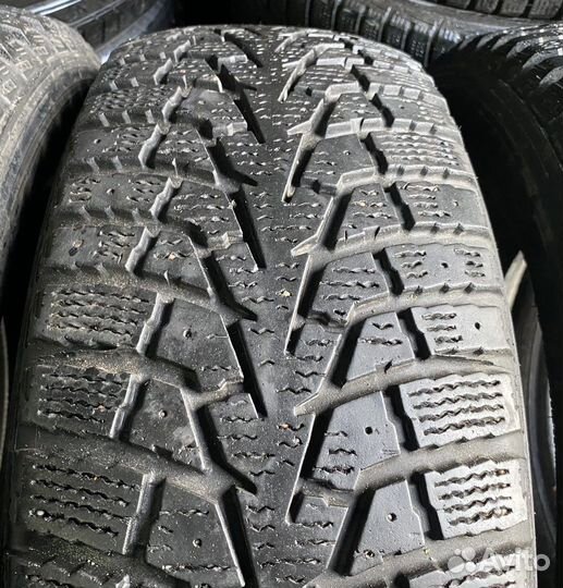 Maxxis ArcticTrekker NP3 225/60 R17