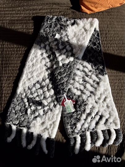 Палантин меховой новый