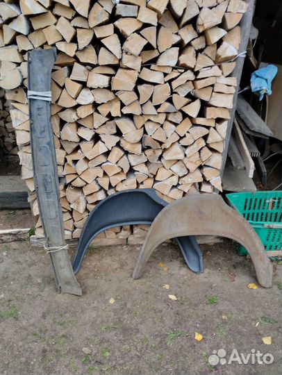 Крылья ваз 2103