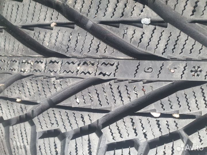 Nokian Tyres Hakkapeliitta R2 SUV 235/60 R18 107R