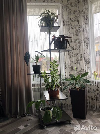 Подставка для цветов