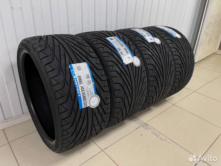 Triangle TR968 275/40 R18