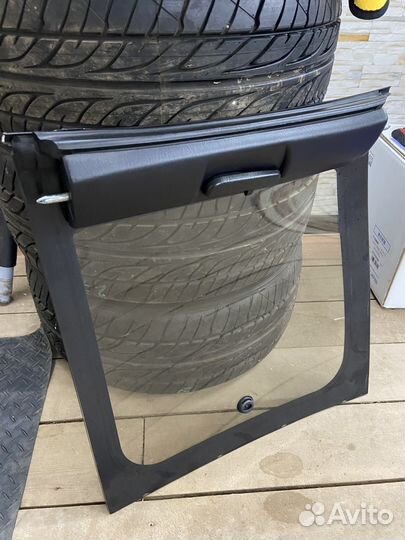 Правое стекло крыши Toyota MR2 SW20 (тарга)