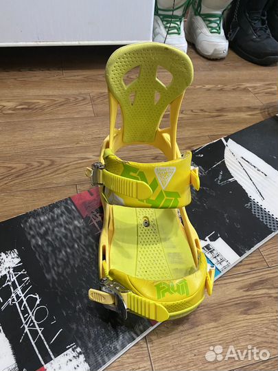 Сроуборд Volkl с креплениями (159)