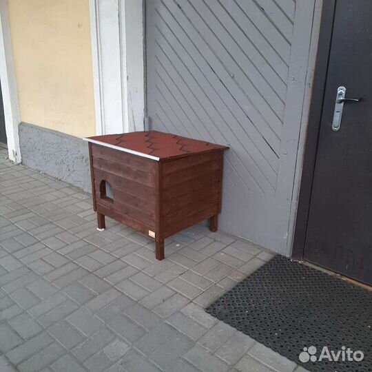 Уличный домик для кошек