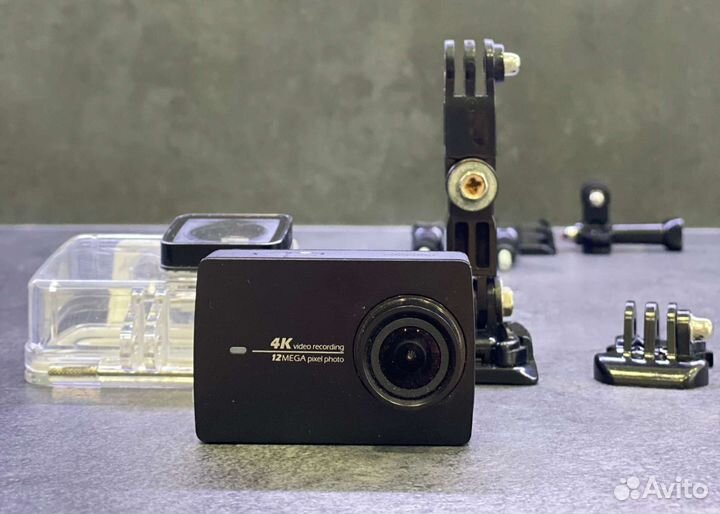 Экшн камера Xiaomi Yi 4k