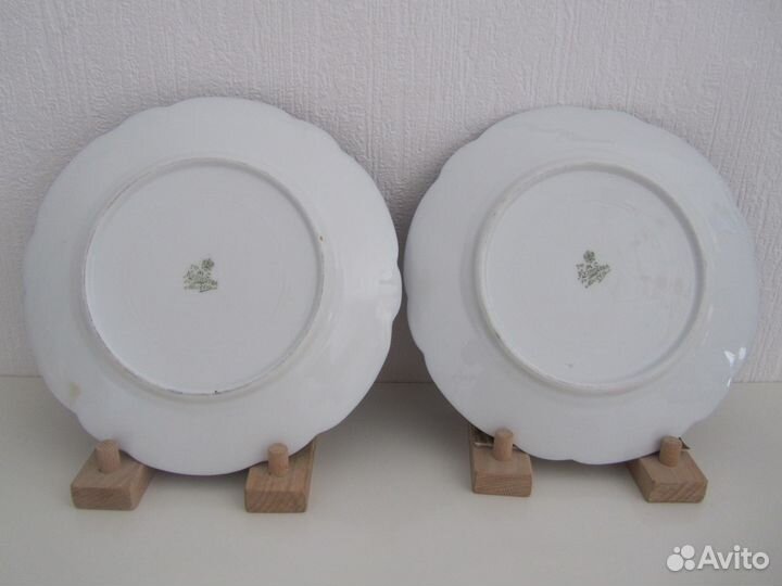 Тарелки десертные Т-ва М.С.Кузнецова в Москве.До 1