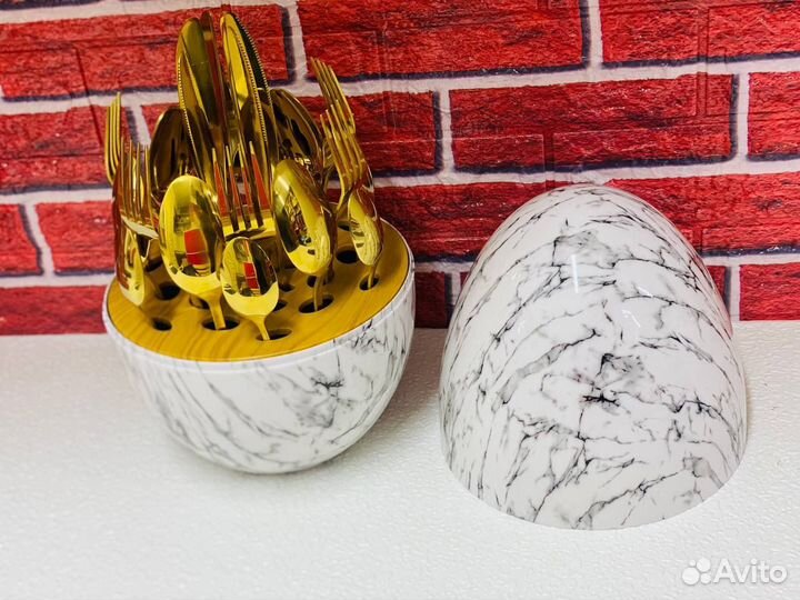 Набор столовых приборов