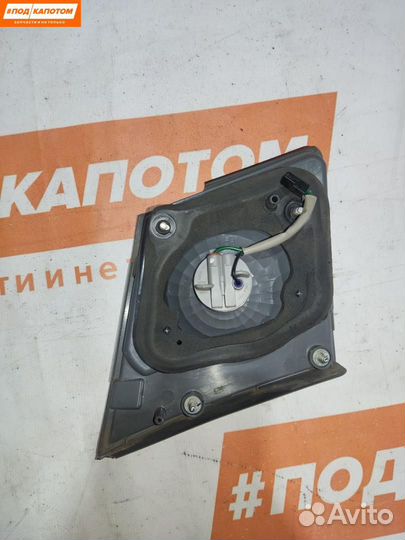 Фонарь крышки багажника правый Chevrolet Cruze