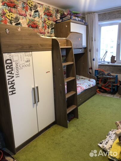 Двухъярусная кровать для детей