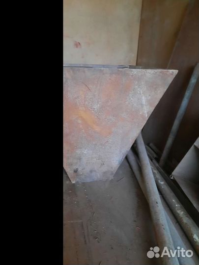 Шнек с бункером и электродвигателем