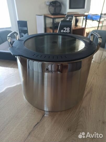 Кастрюля Bergner 12,9л