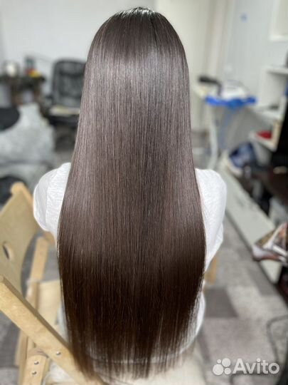 Кератиновое выпрямление волос