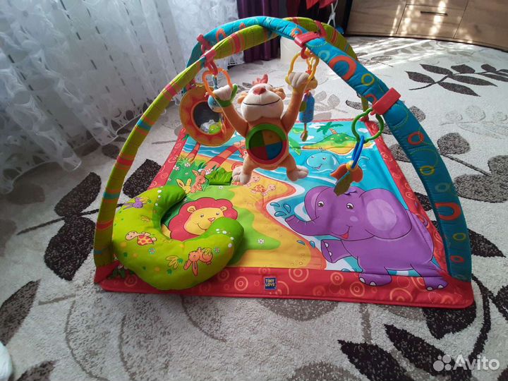 Развивающий коврик tiny love