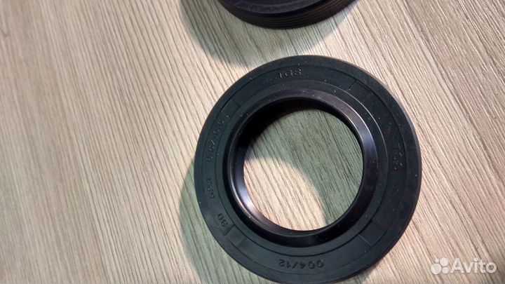 Сальник 30x52.1x8.5/10.5 стиральной машины Атлант