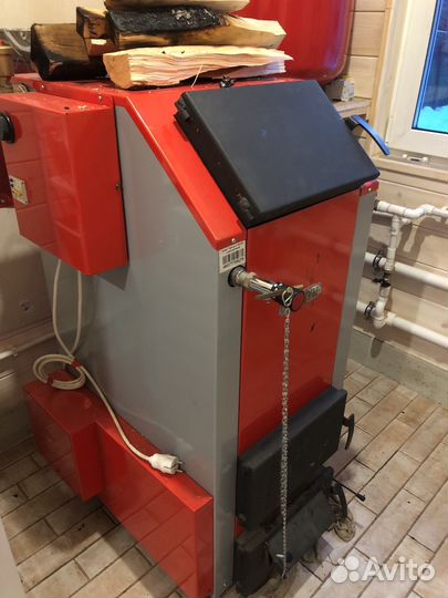 Твердотопливный котел длительного горения