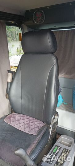 Гусеничный экскаватор Komatsu PC200-7, 2007