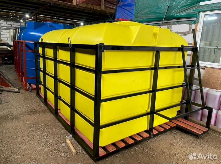 Ёмкость / бочка пластиковая