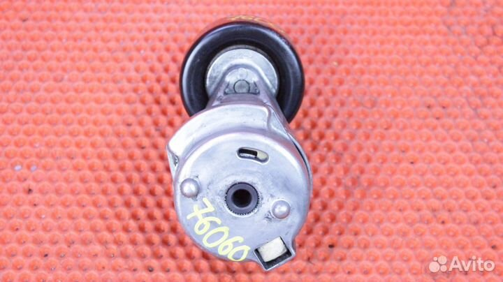 Натяжитель ремня приводного правый Hyundai Grand S