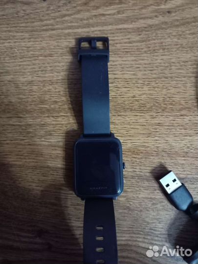 Умные часы amazfit bip s