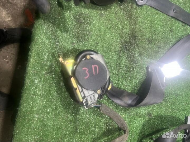 Ремень безопасности задний правый Рено Меган K4M