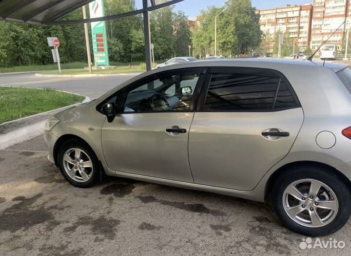 Toyota Auris 1.4 МТ, 2007, 355 000 км