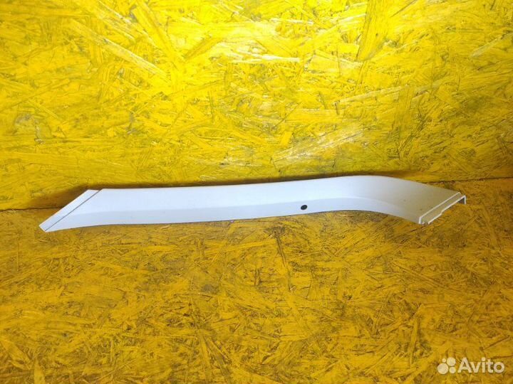 Обшивка багажника правая Ford Focus 2 CB4 1.8 qqdb