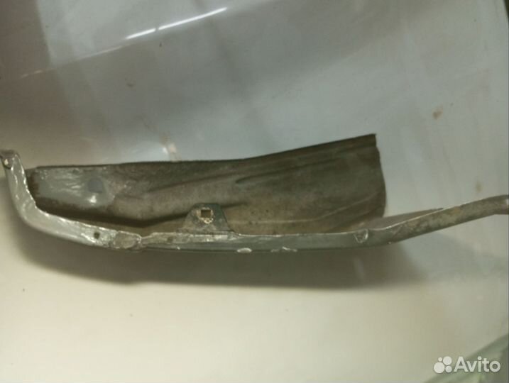 Низ крыла VW Passat