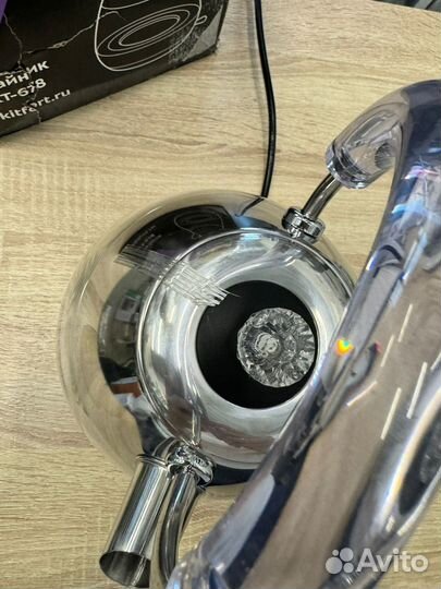 Чайник электрический Kitfort кт-678