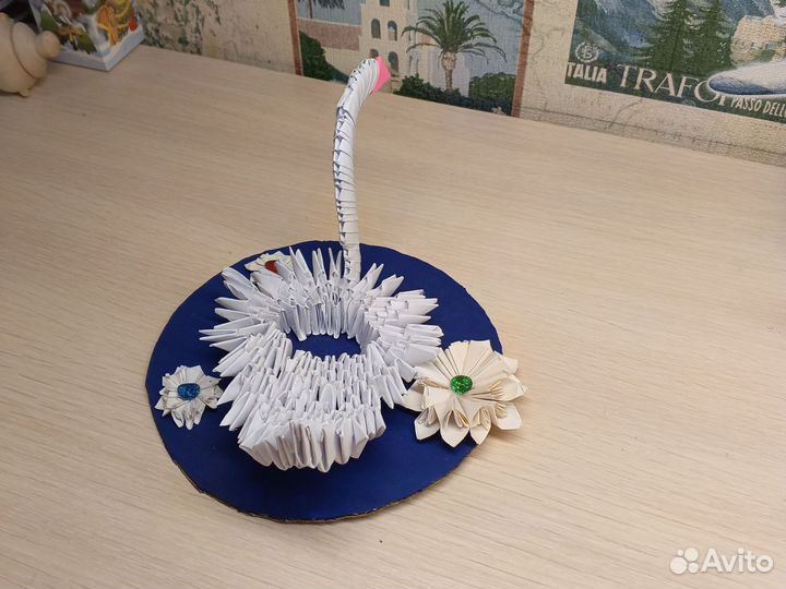 Поделка Лебедь. Поделка на 8 марта