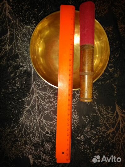 Поющая чаша