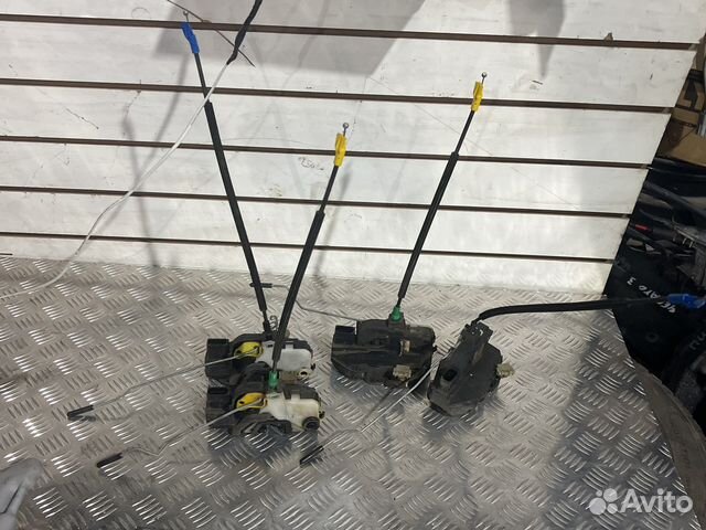 Замок двери задний правый chevrolet cruze