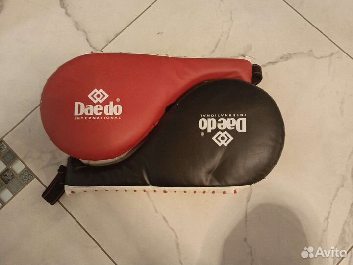 Лапа для отработки ударов ногой