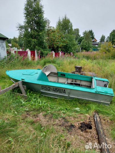 Моторная лодка Прогресс 2М