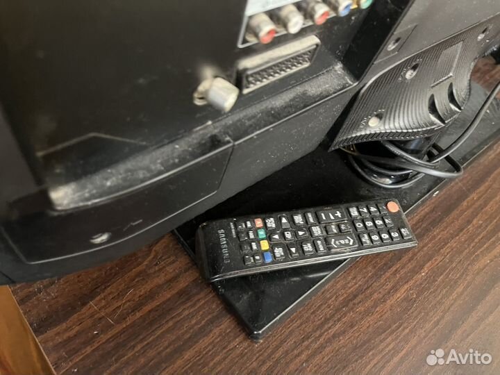 Телевизор samsung