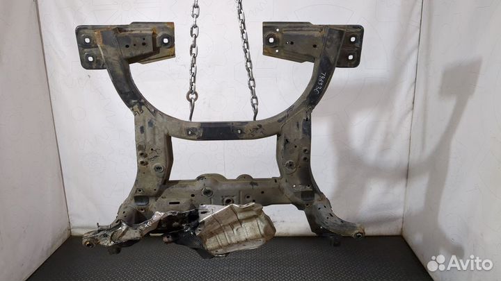 Балка подвески передняя Mercedes A W176