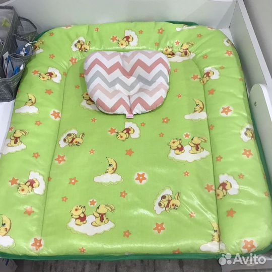 Матрас на пеленальный столик с подушкой