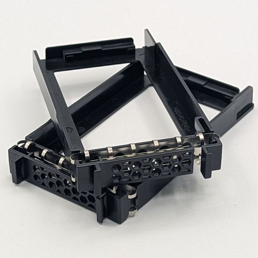 [A3C40101976] Заглушка A3c40101976, A3c40107139, 2.5"" (Sff), Sas