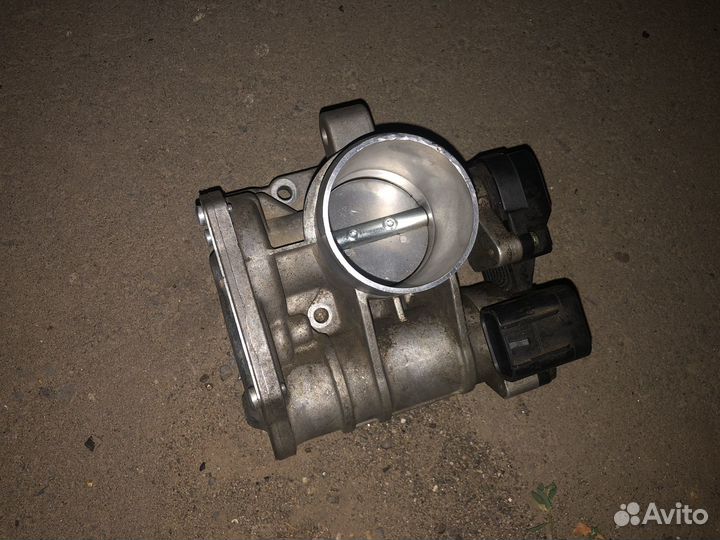 Дроссельная заслонка лада